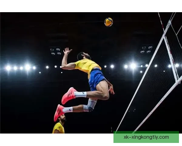 中国女篮逆转巴西收四连胜